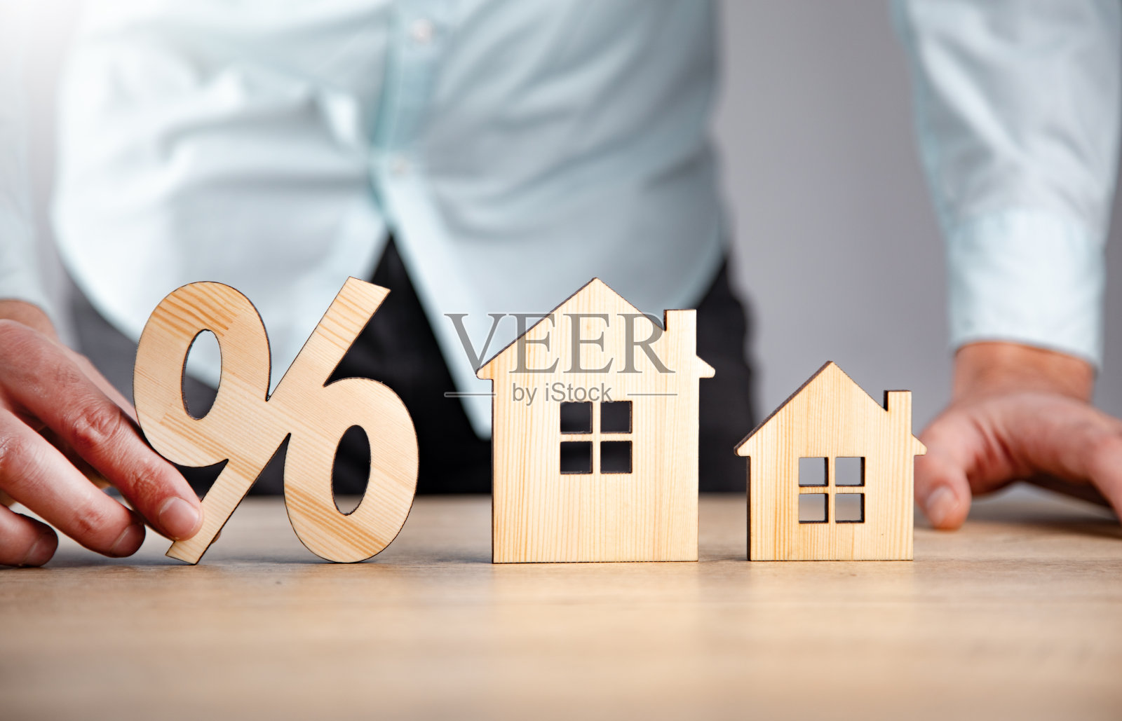 持有房屋模型的百分比照片摄影图片