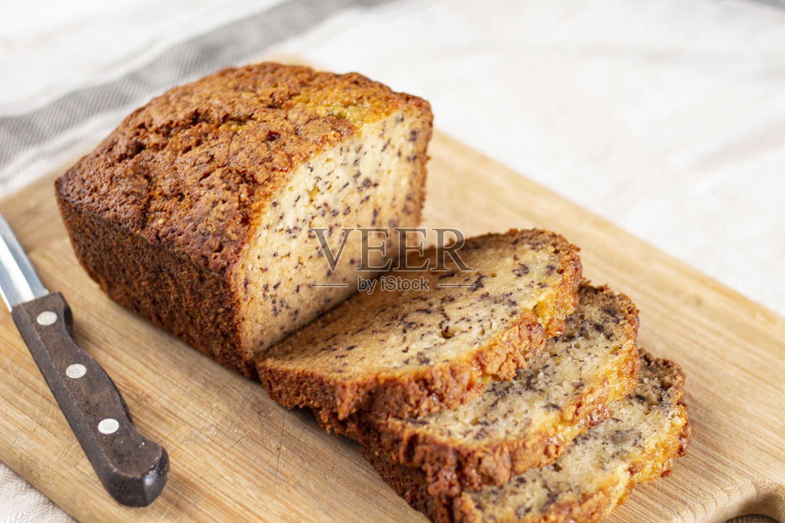 香蕉面包片纸杯蛋糕照片摄影图片