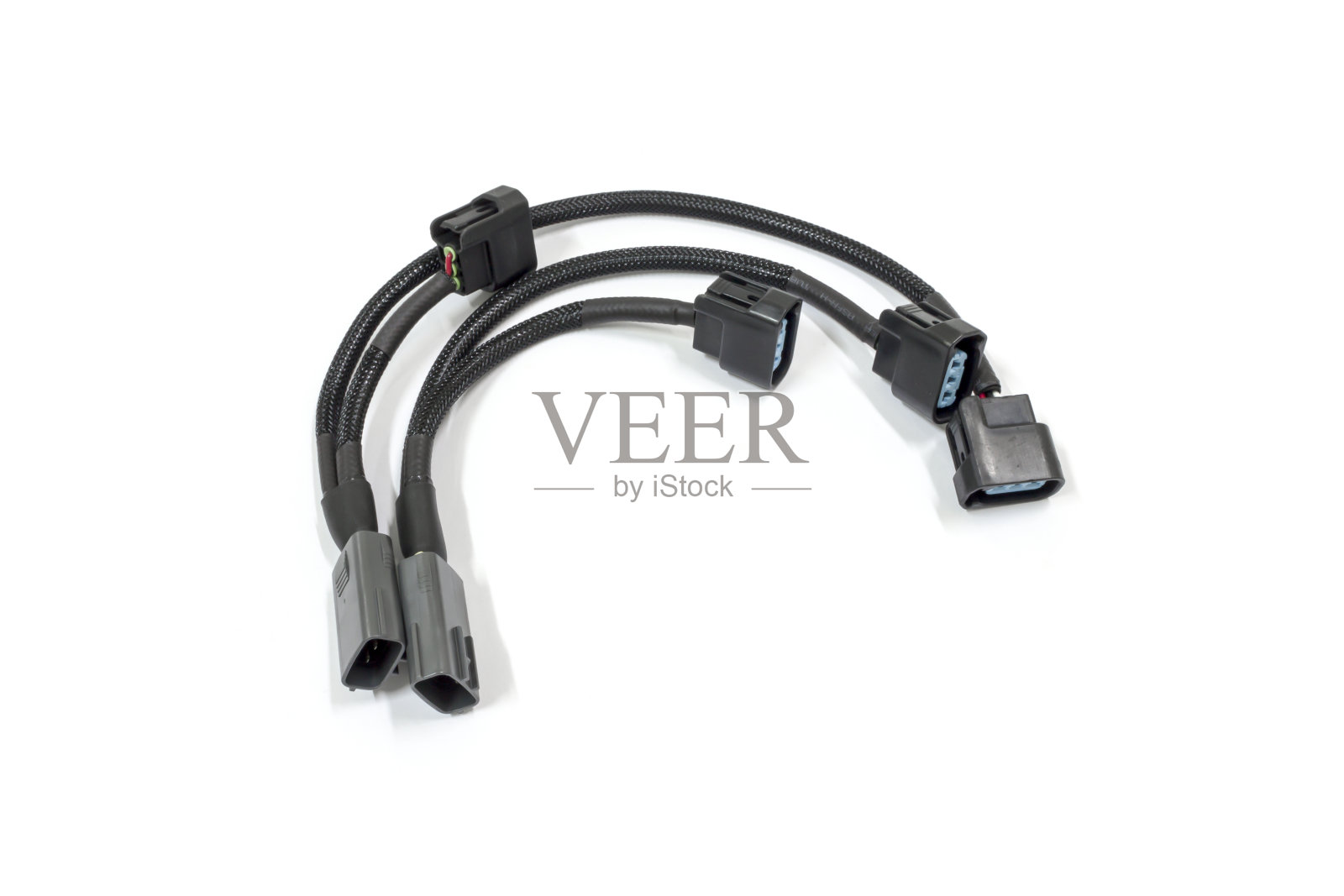 汽车发动机点火线圈插头，白色背景，隔离，汽车维修服务。照片摄影图片