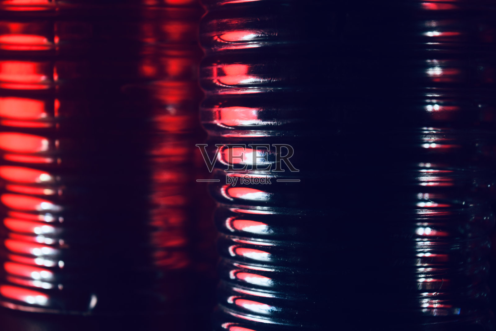 红白灯在塑料表面独特的照片照片摄影图片