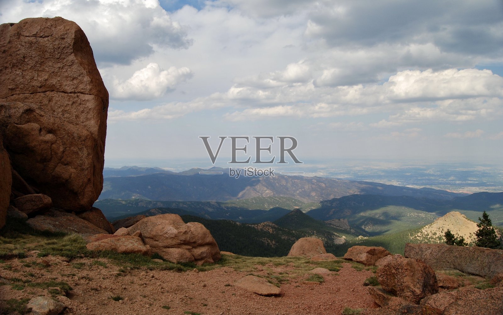 科罗拉多州偏远的山顶照片摄影图片