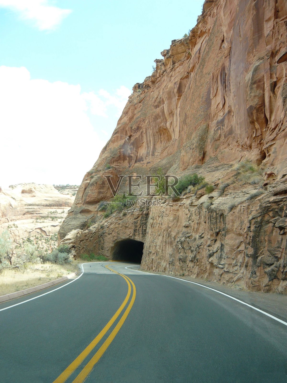 冒险之路照片摄影图片