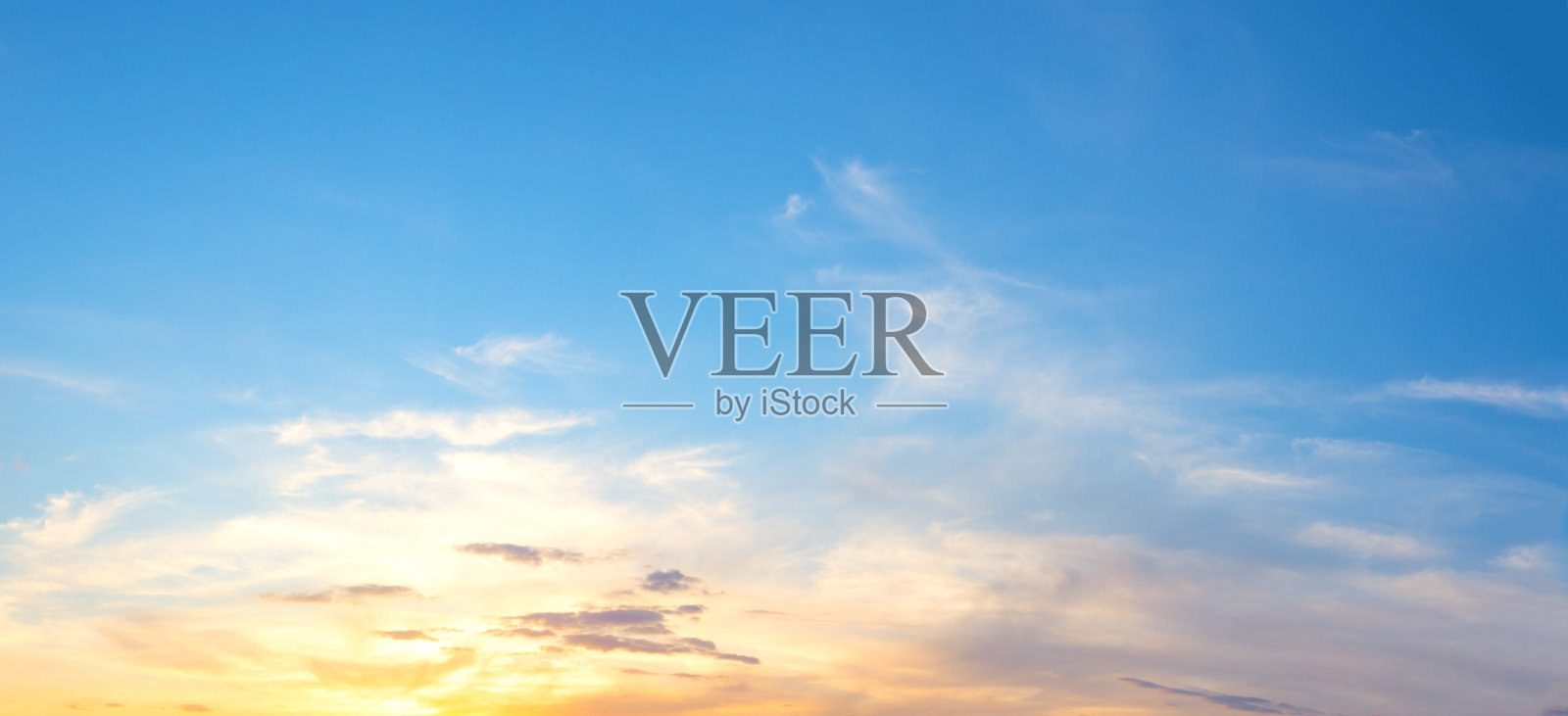 柔和的日落天空全景照片摄影图片