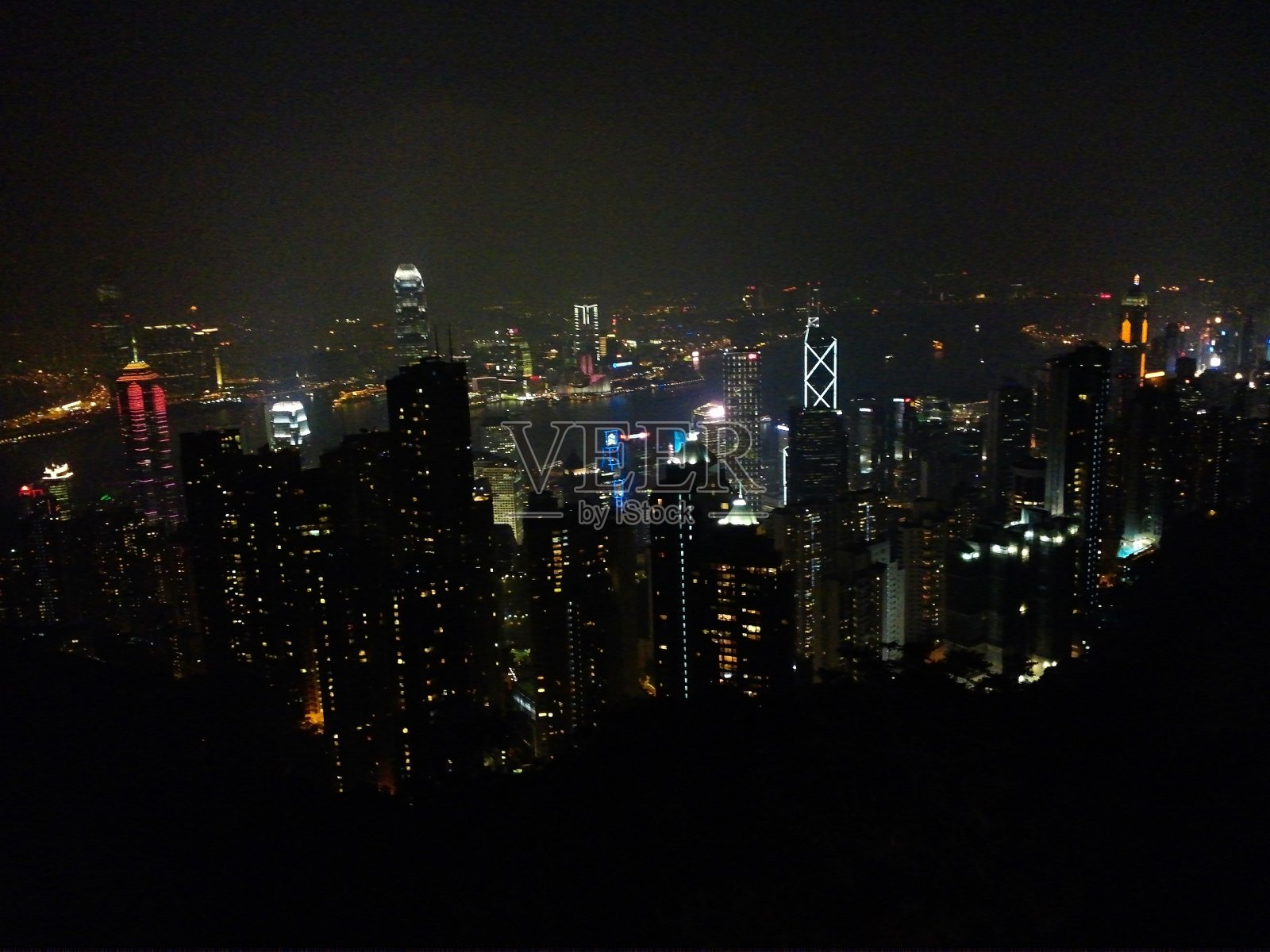 黑暗中的光明照片摄影图片