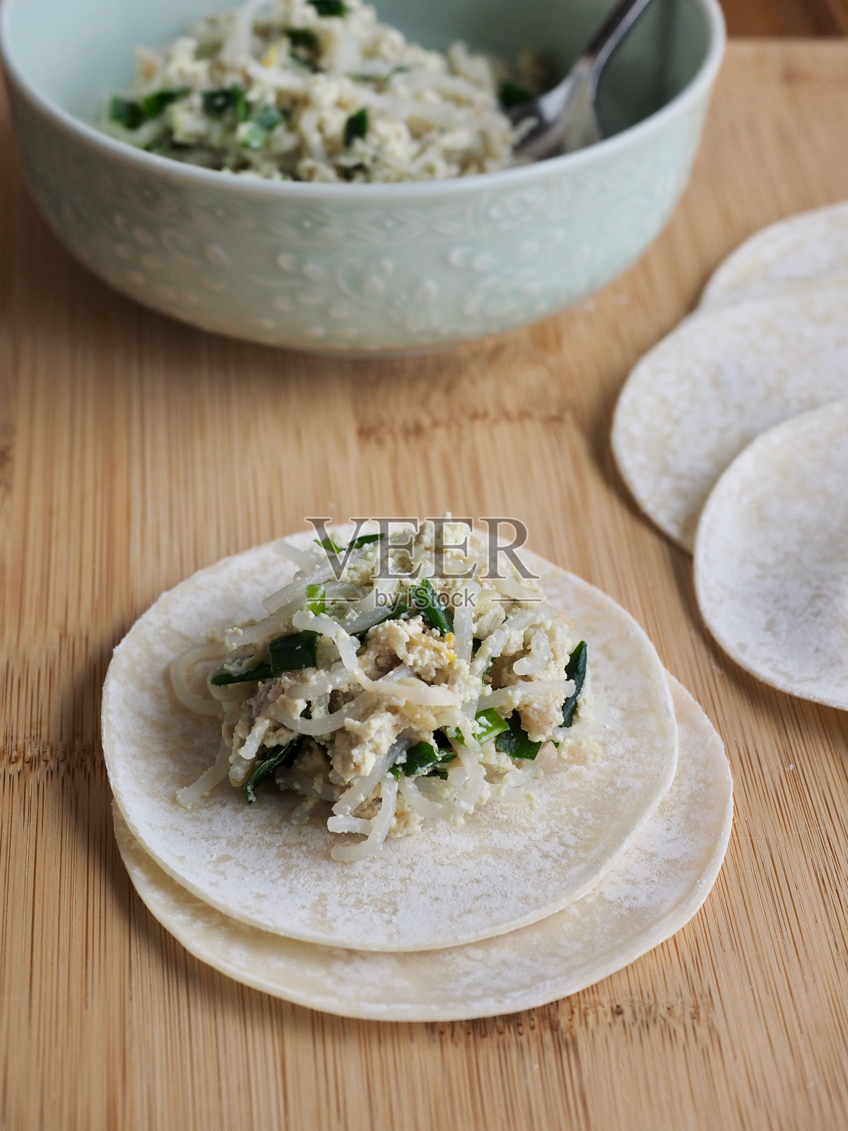包饺子，亚洲食物，烹饪照片摄影图片