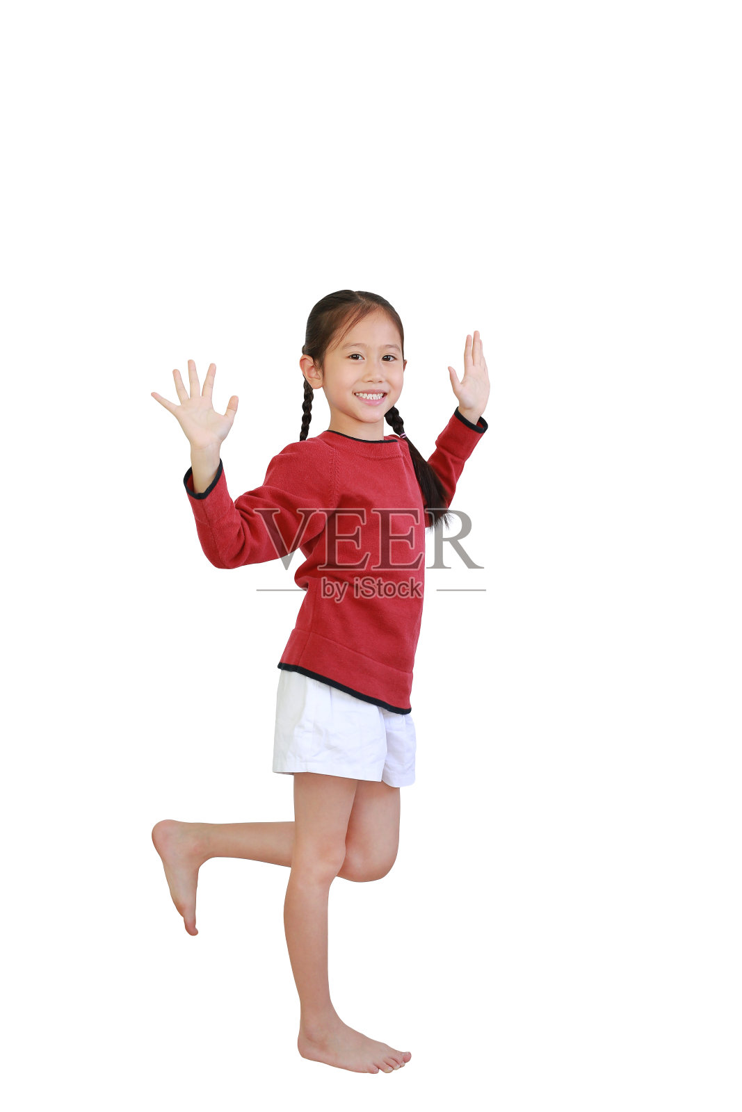 自由运动亚洲小女孩孤立在白色背景与剪切路径照片摄影图片