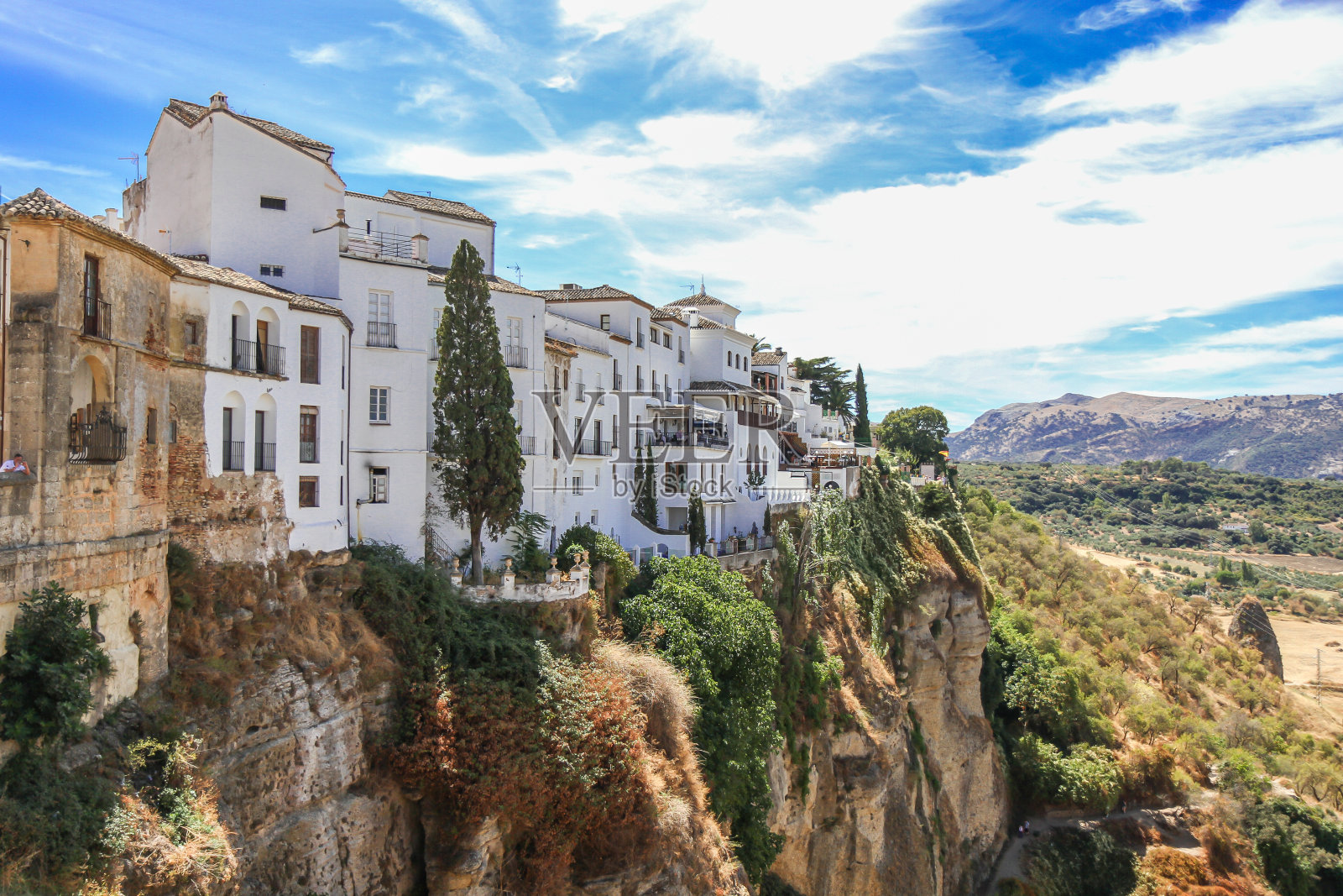 美丽而古老的隆达城，位于西班牙马拉加省南部- Andalucía。照片摄影图片