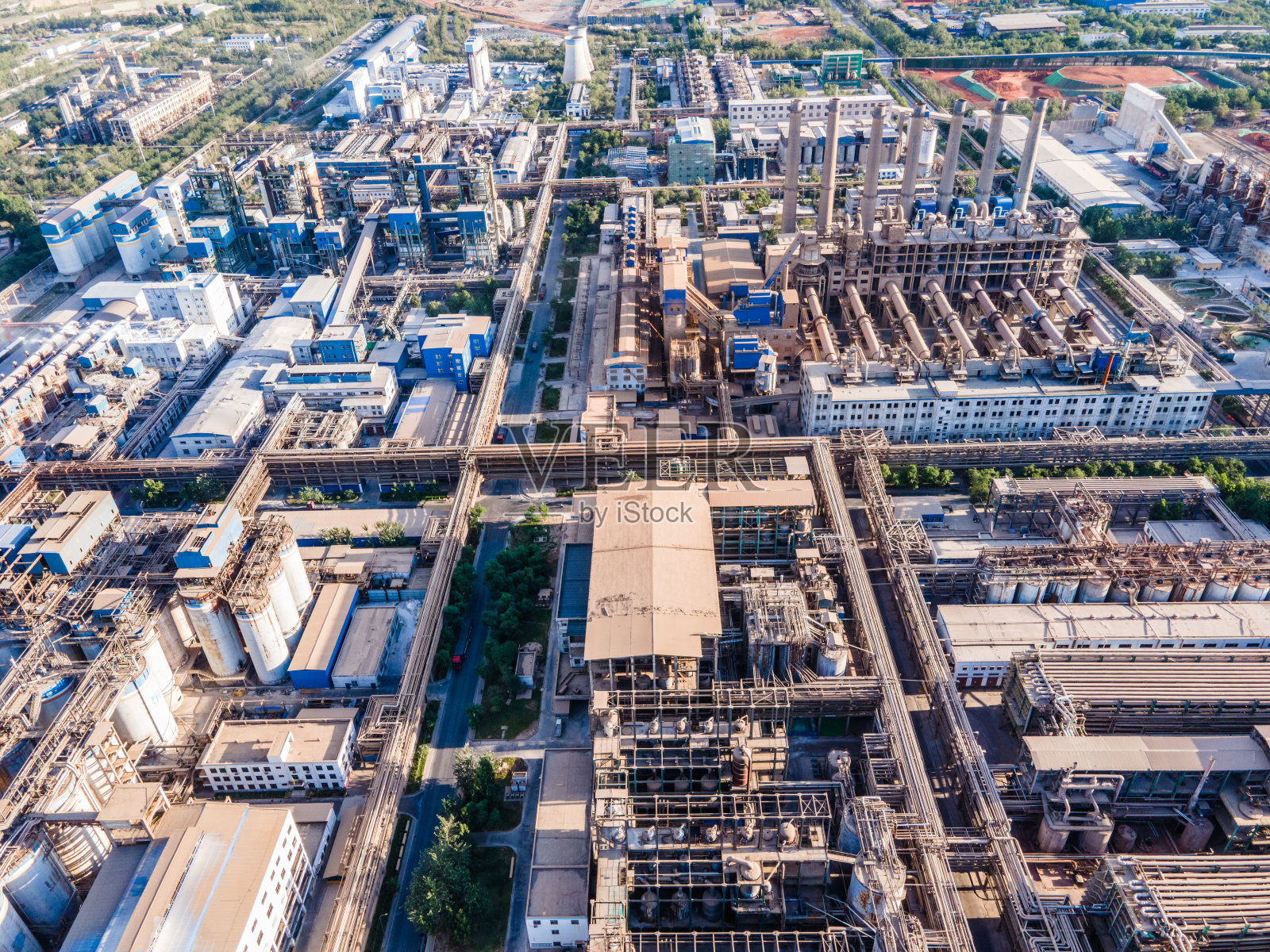 鸟瞰图化工厂管道照片摄影图片