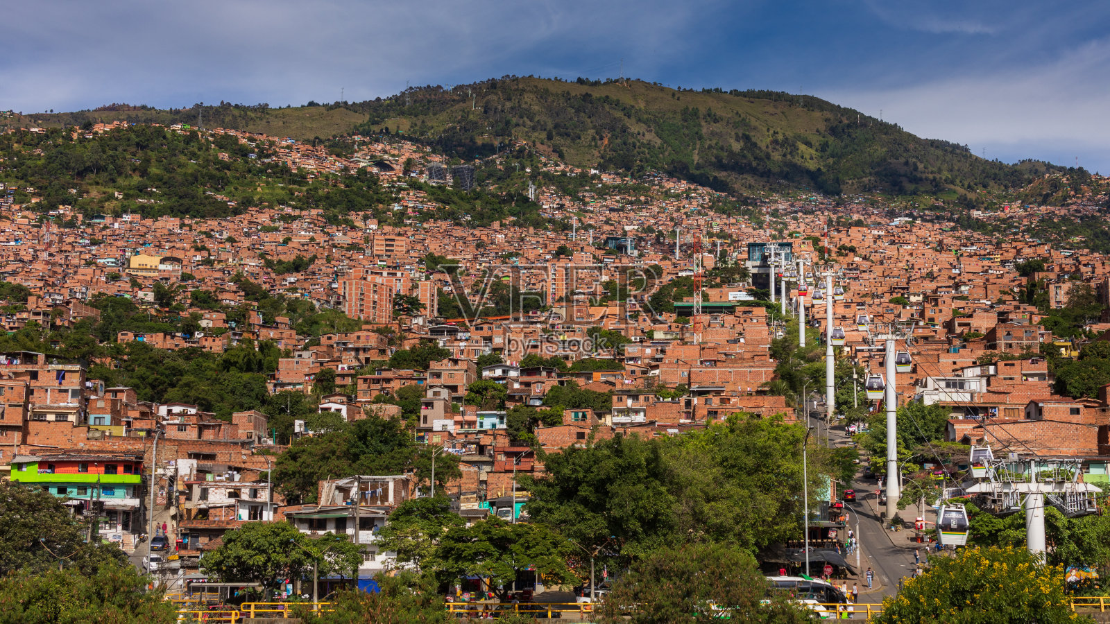 城市里的贡多拉照片摄影图片
