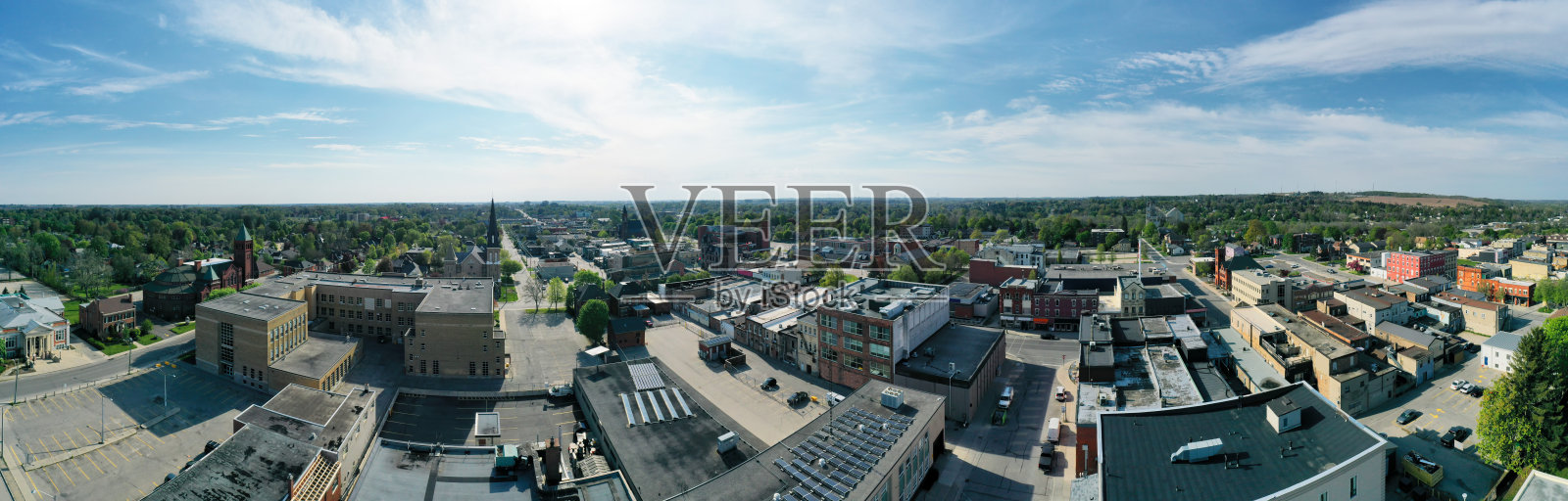 伍德斯托克市中心的航空全景图，安大略省，加拿大照片摄影图片