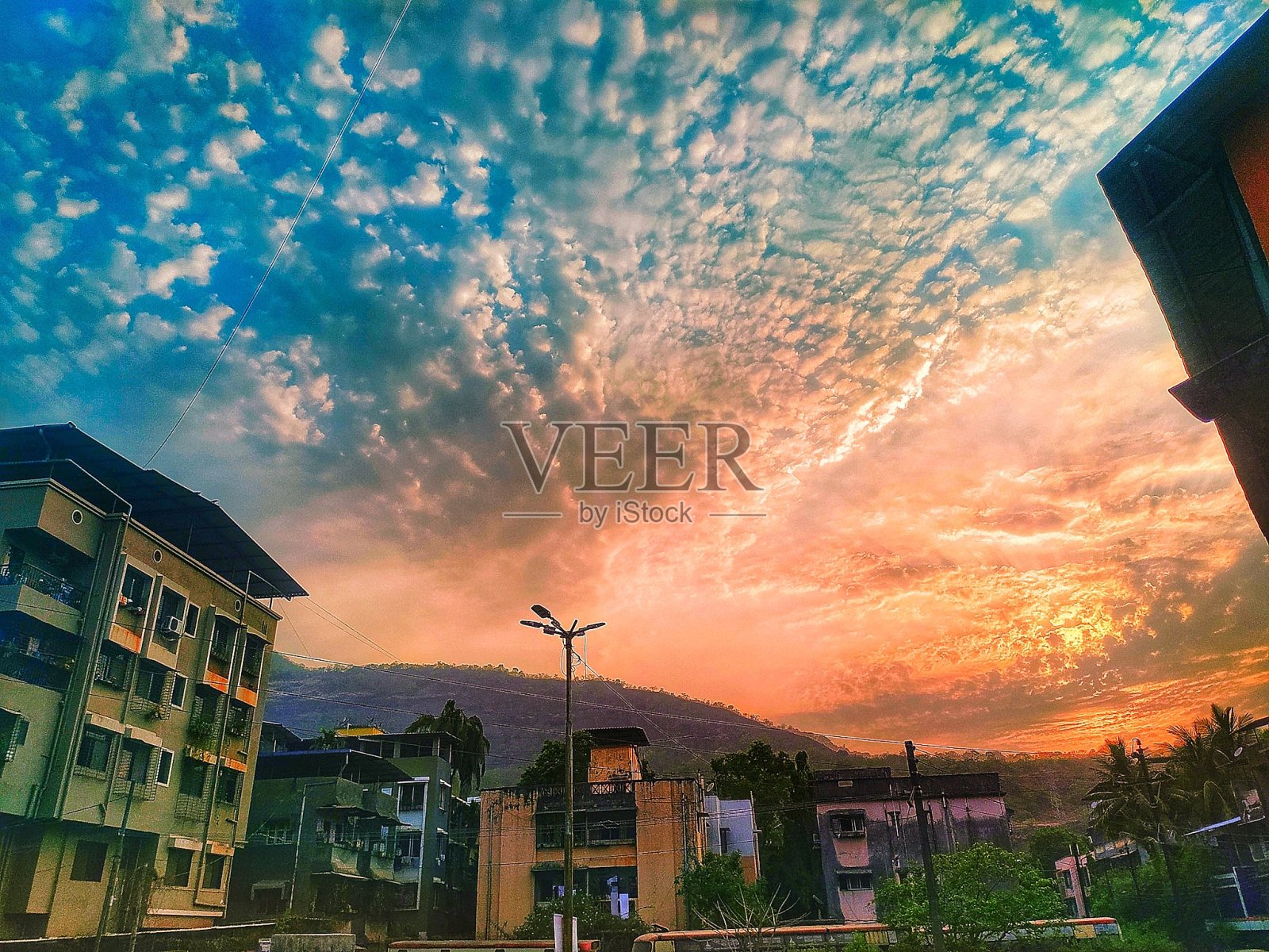 印度的日落，Khopoli照片摄影图片