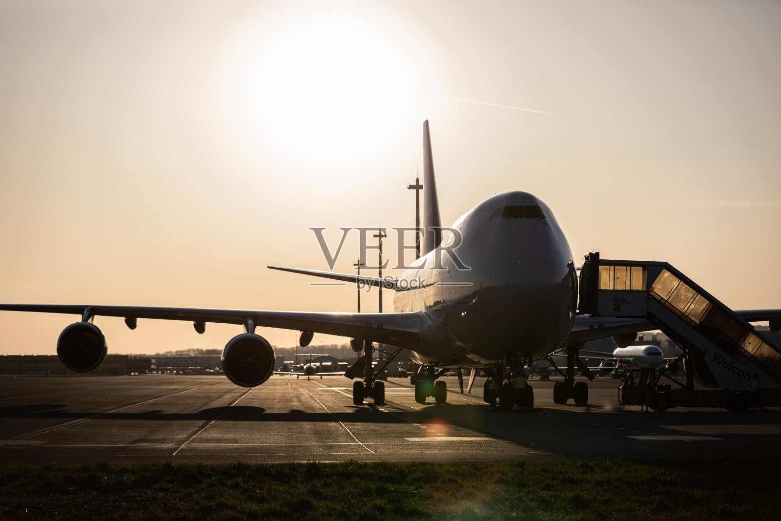 大型喷气式客机照片摄影图片