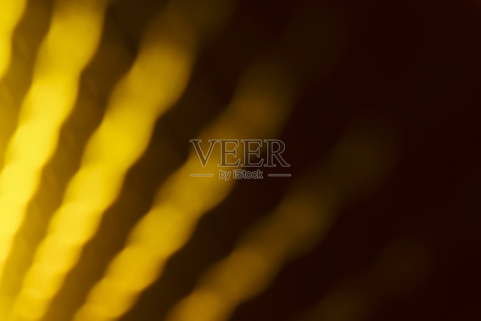 发光的黄色灯光照亮独特的照片照片摄影图片