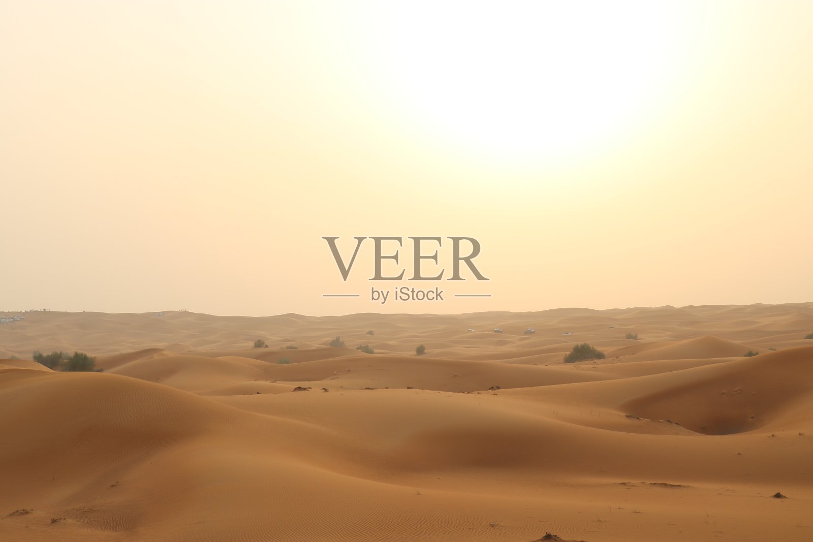 迪拜地区的吉普车之旅照片摄影图片