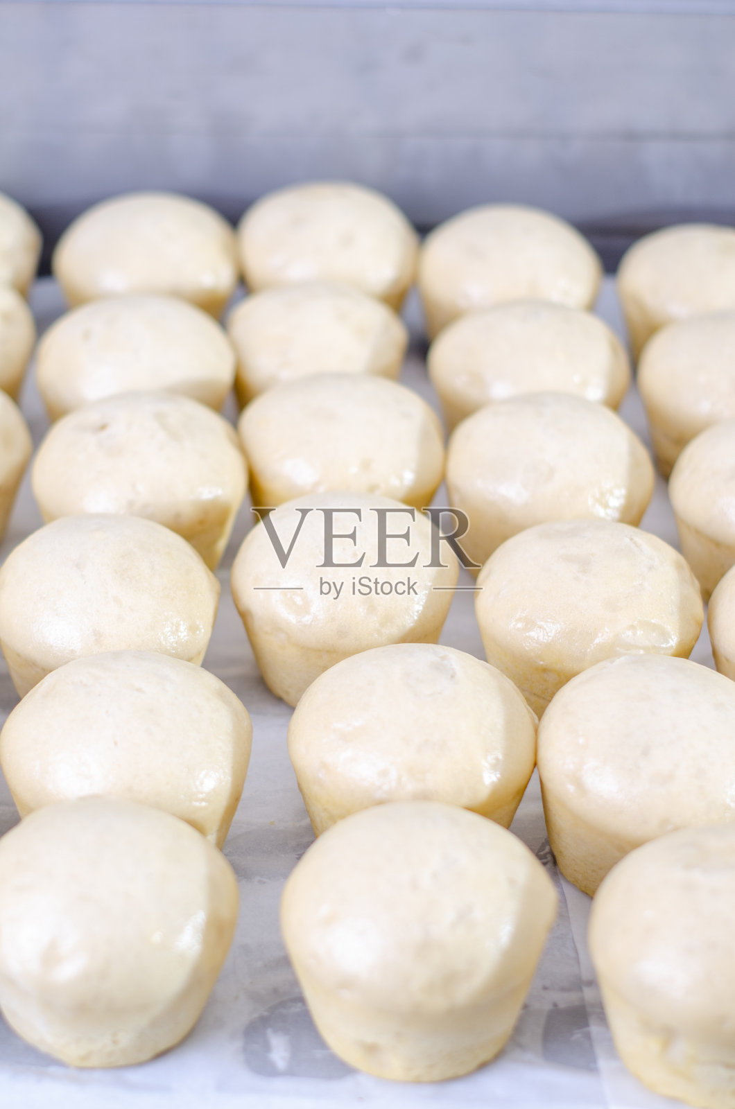 家里做饺子照片摄影图片