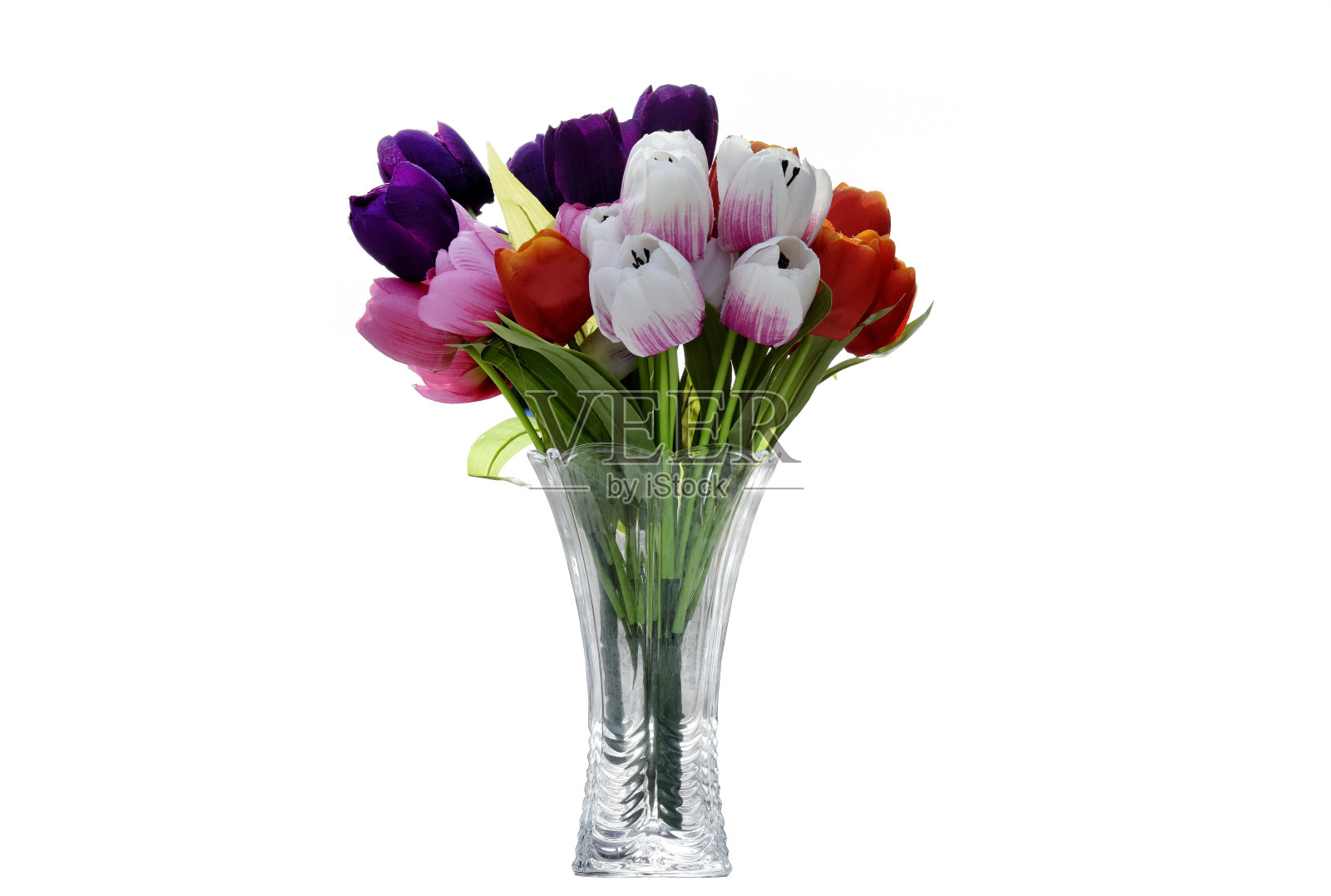 玻璃花盆里放一束郁金香花照片摄影图片