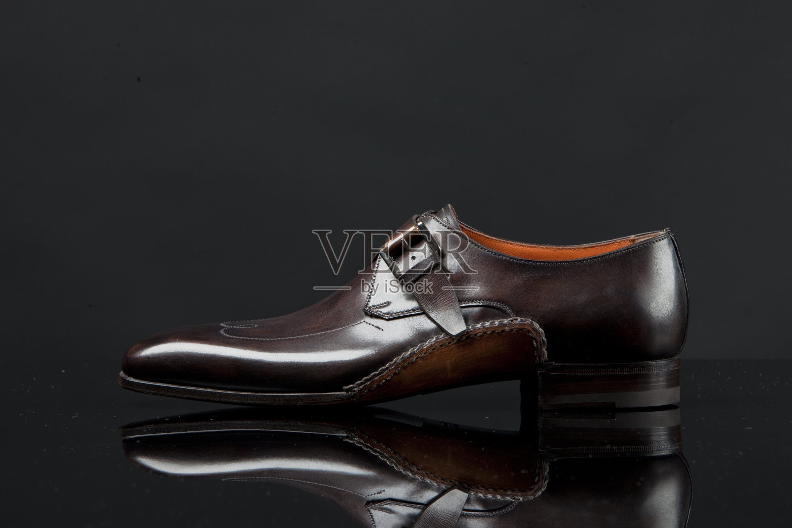 男鞋照片摄影图片