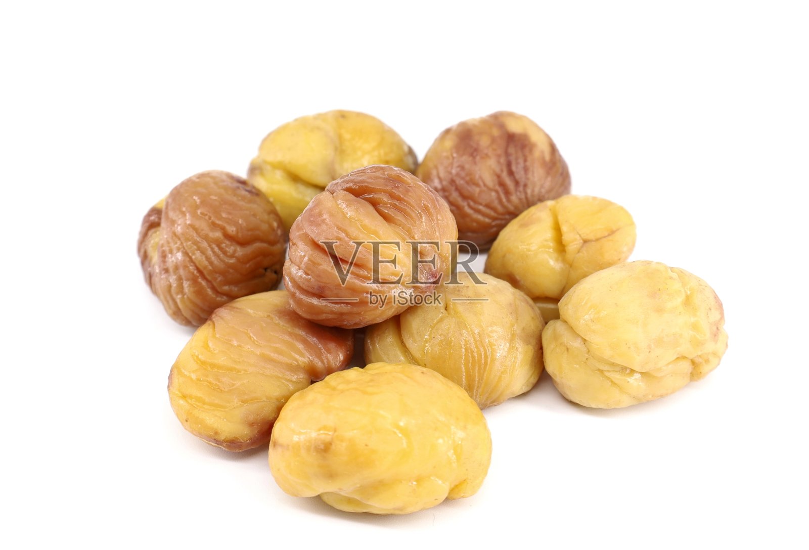 白底蒸软栗子照片摄影图片