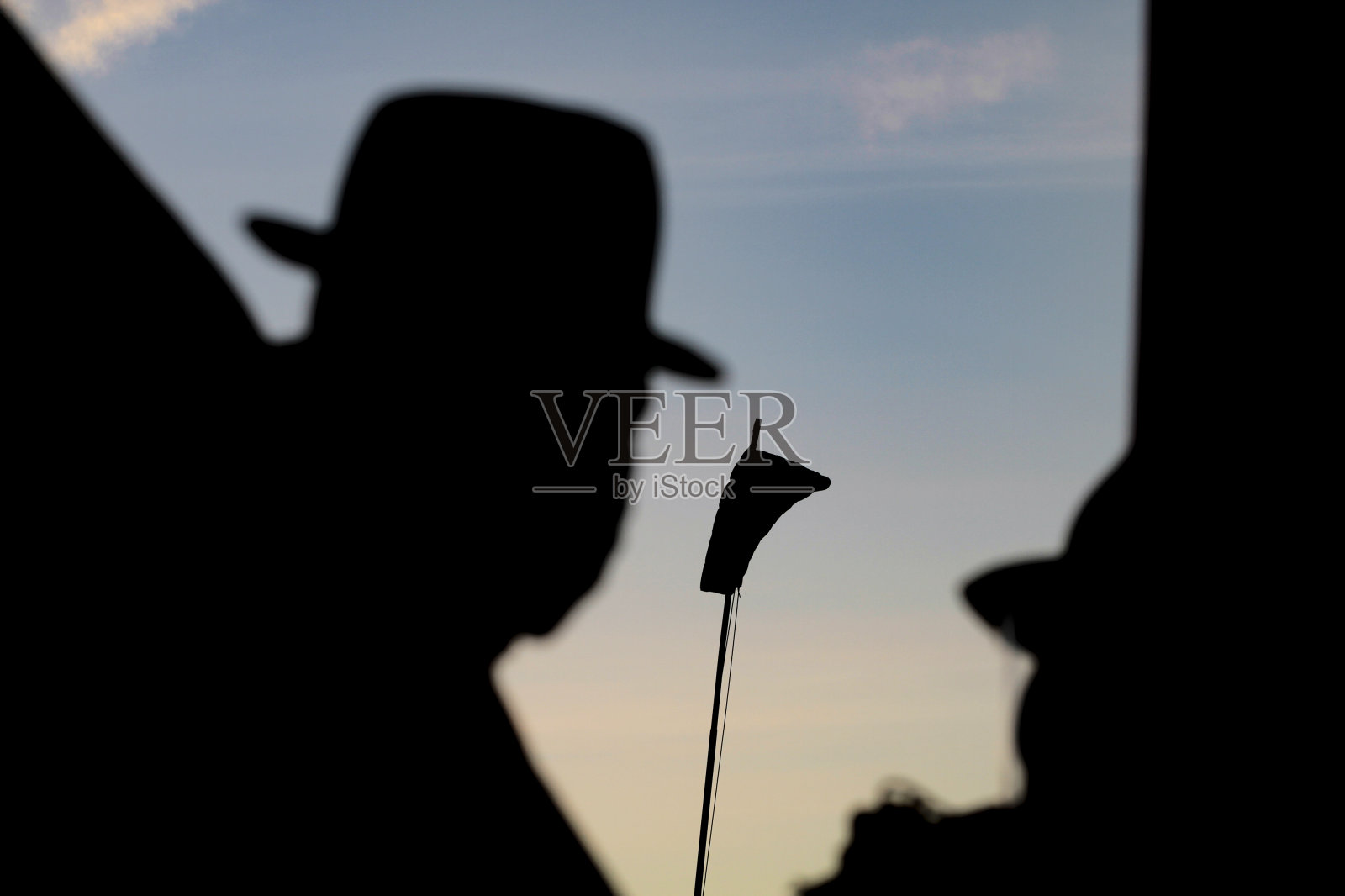 农民剪影照片摄影图片