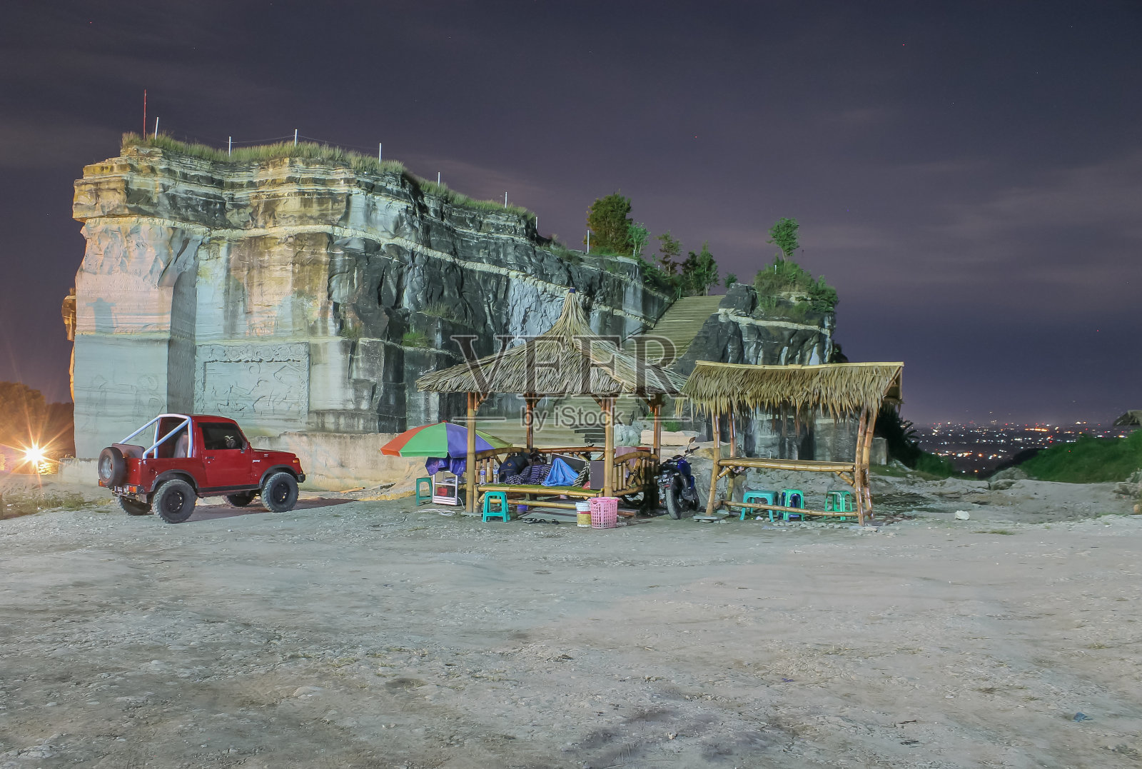 布列克西日惹悬崖照片摄影图片