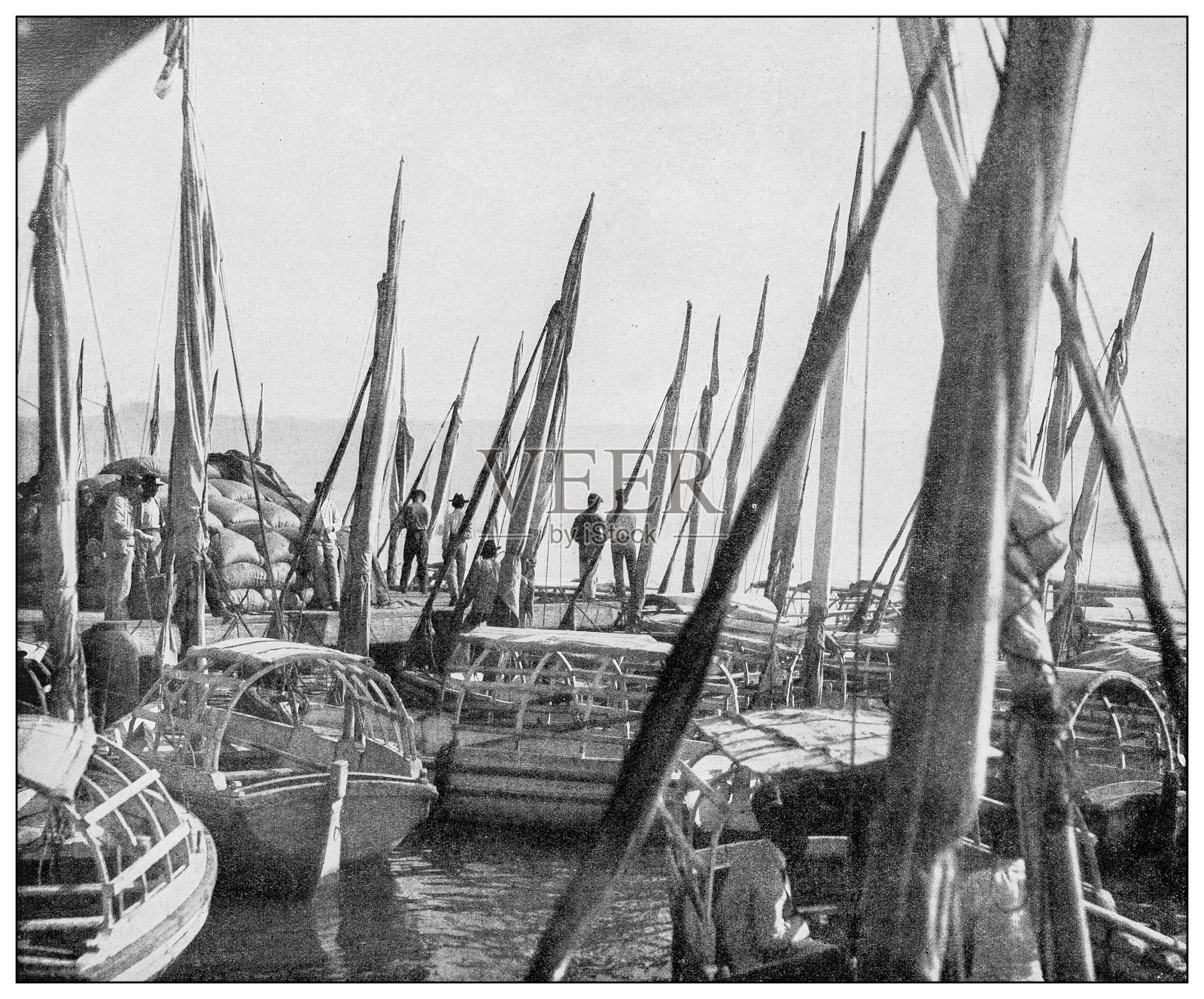 古董黑白照片:古巴哈瓦那港的Falucas照片摄影图片