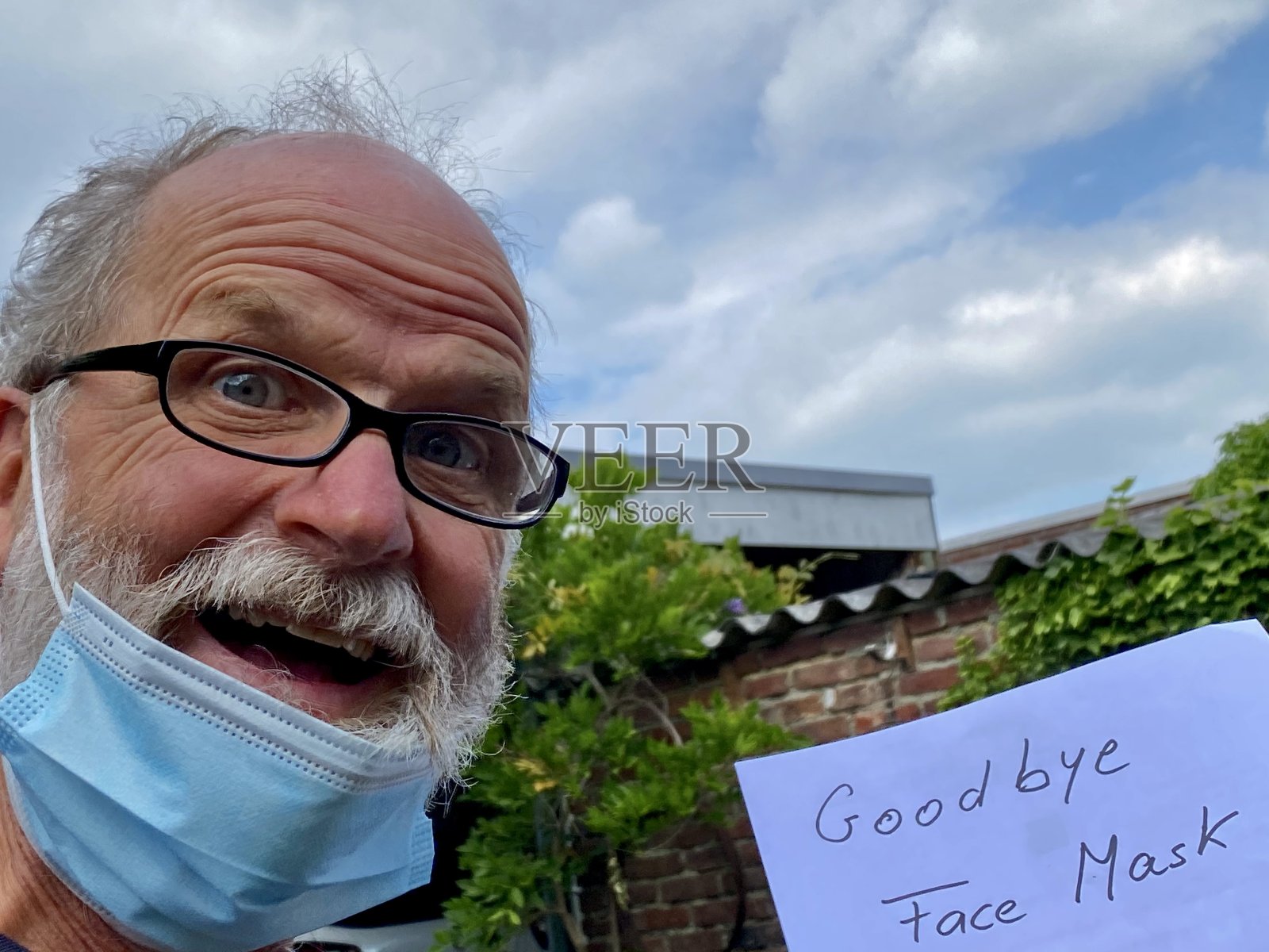 荷兰的最后一个口罩日。照片摄影图片