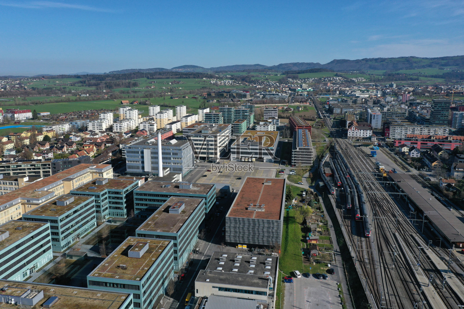 楚格州现代城市照片摄影图片