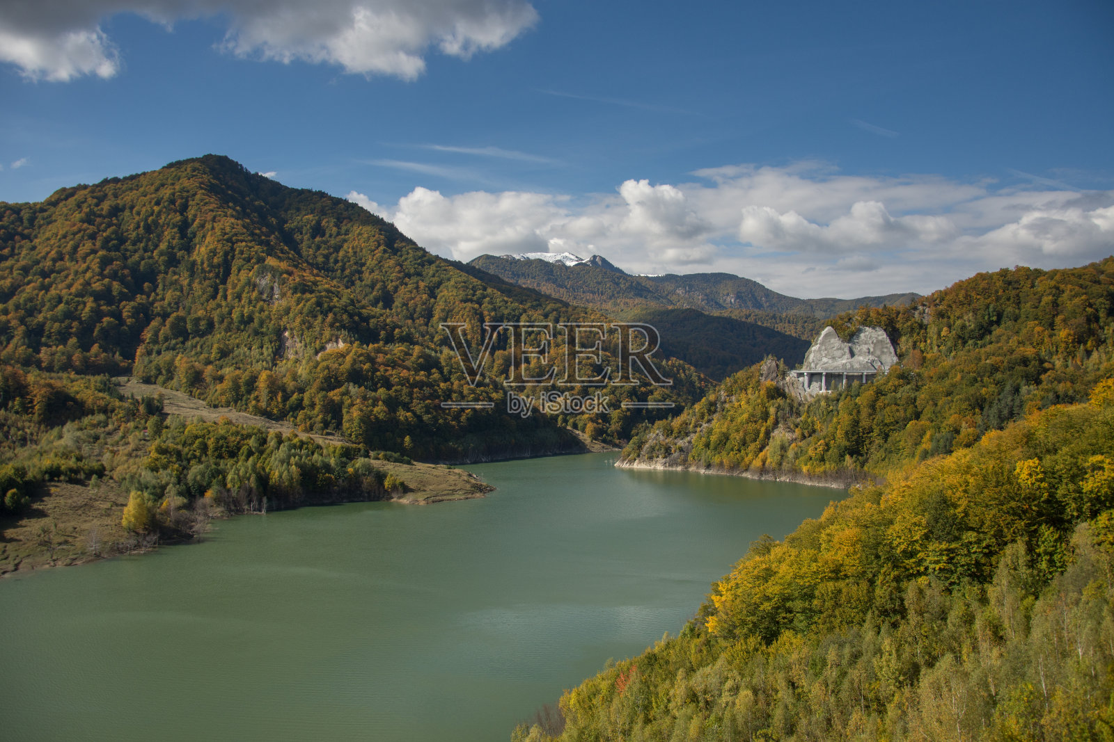 罗马尼亚，Siriu湖和Teherau岩石高架桥，buzau2017,Siriu大坝照片摄影图片