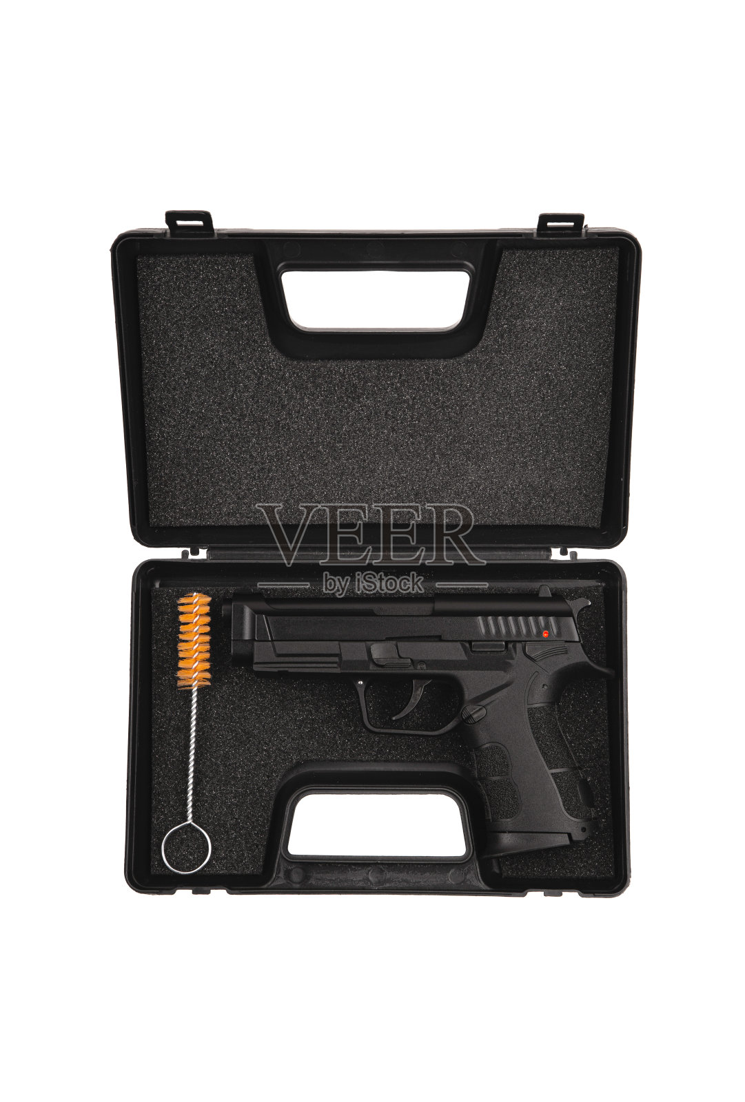 白色背景下的黑色现代手枪。隐蔽携带的短管武器警察、军队和特种部队的装备。照片摄影图片