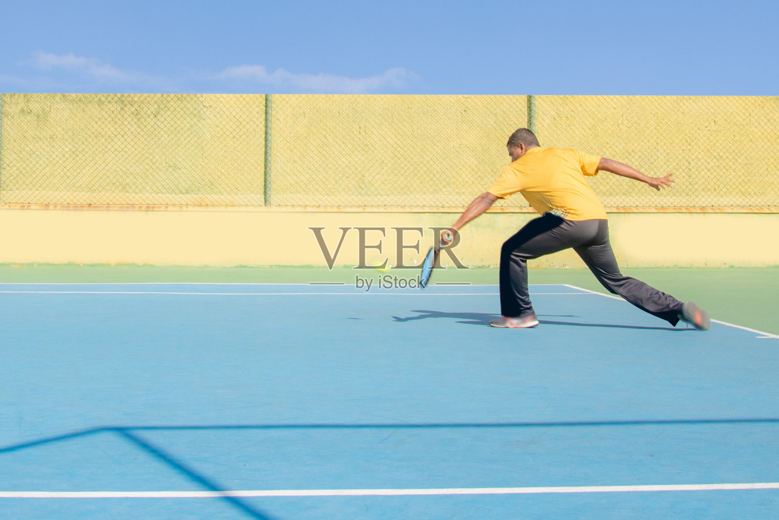 人打网球照片摄影图片