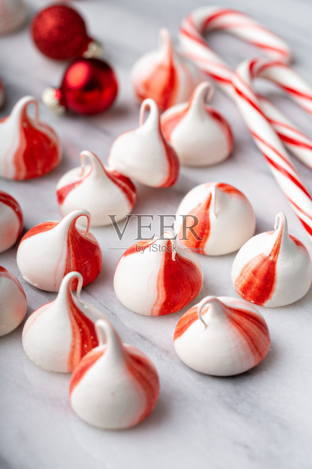 薄荷酥皮的吻照片摄影图片