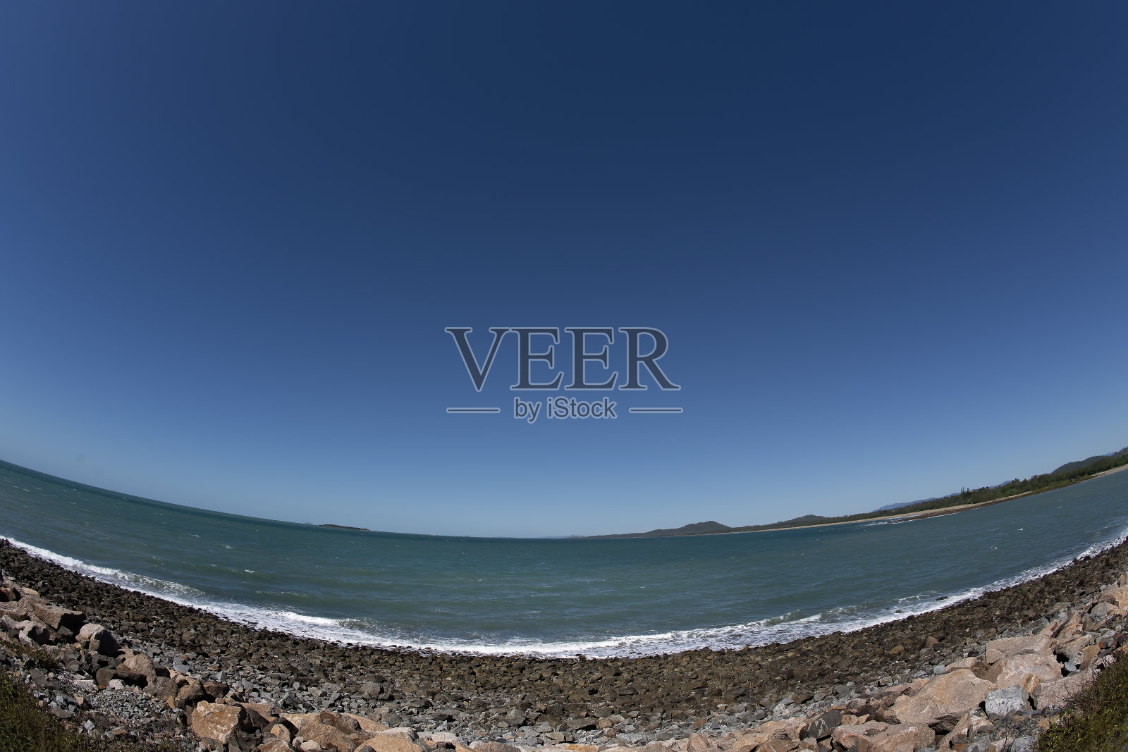 用鱼眼镜头拍摄海景照片摄影图片