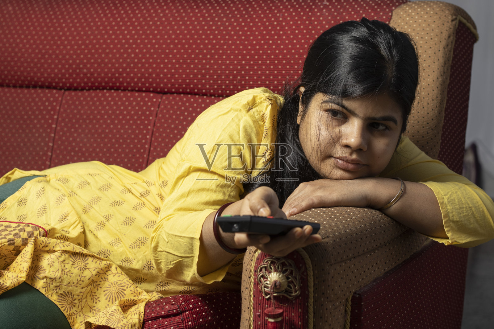 看电视-休闲活动照片摄影图片