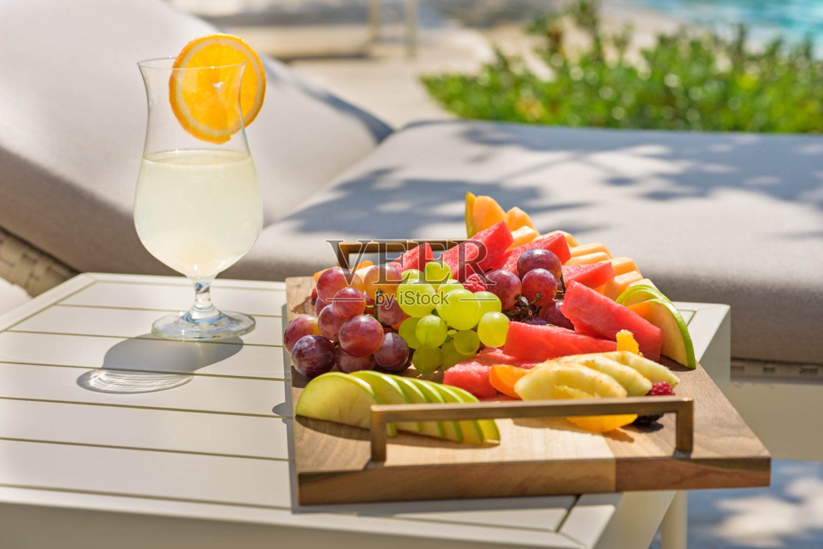 水果和柠檬水照片摄影图片