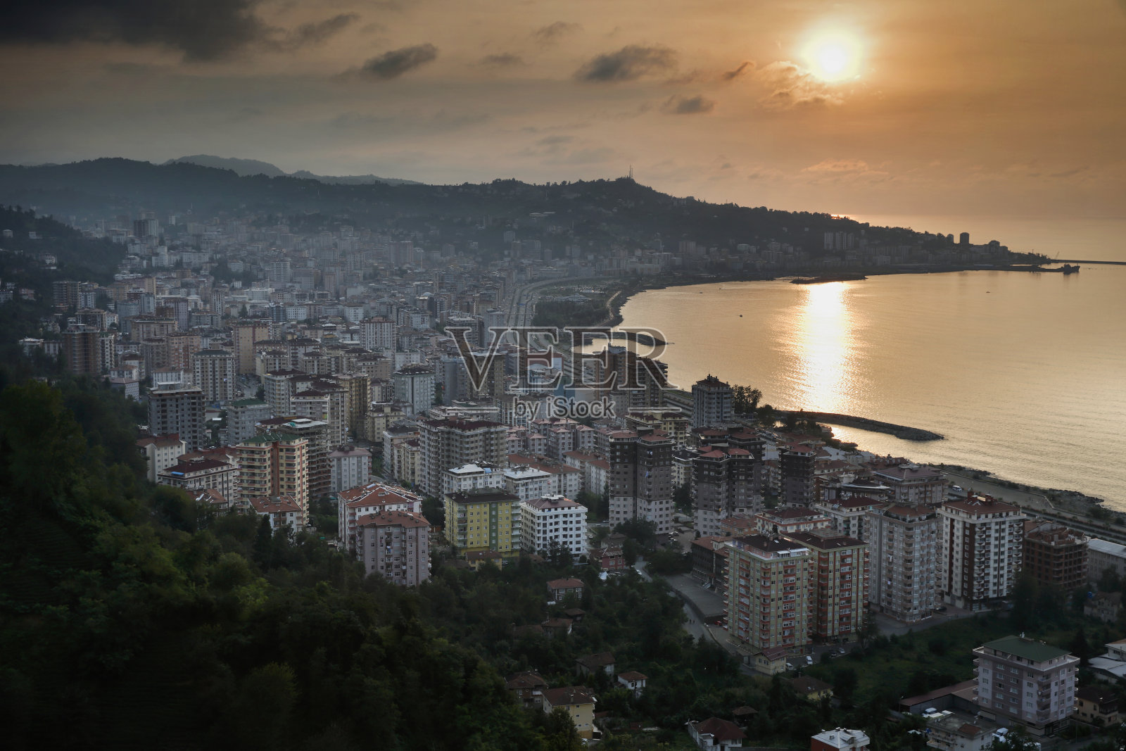 黑海，Rize中央日落，土耳其，Rize景观中央日落，土耳其，风景照片摄影图片