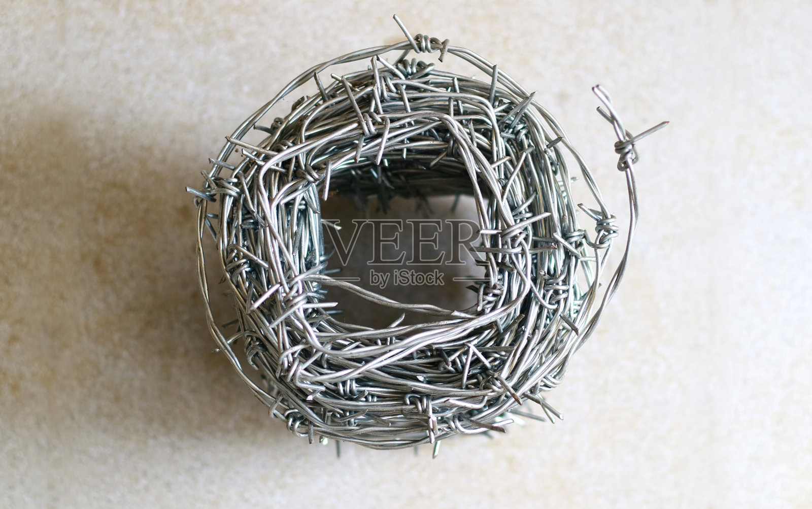 铁丝网线圈照片摄影图片