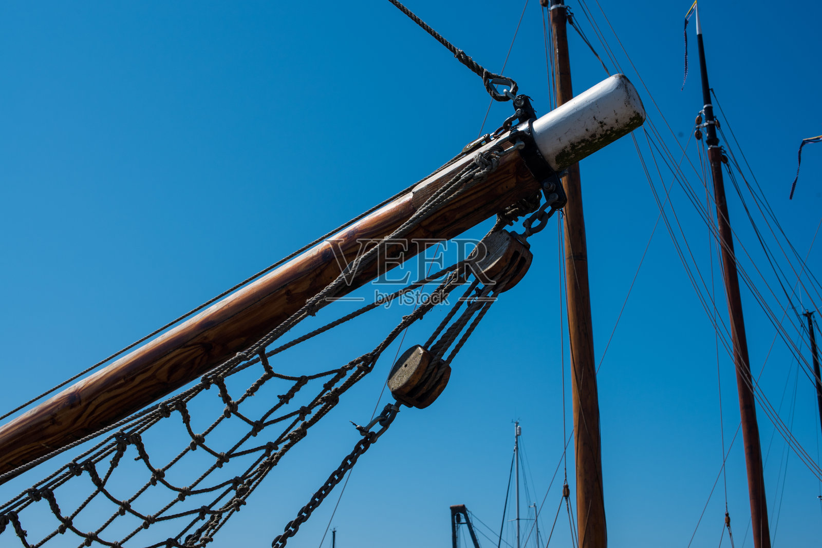港口的船只照片摄影图片