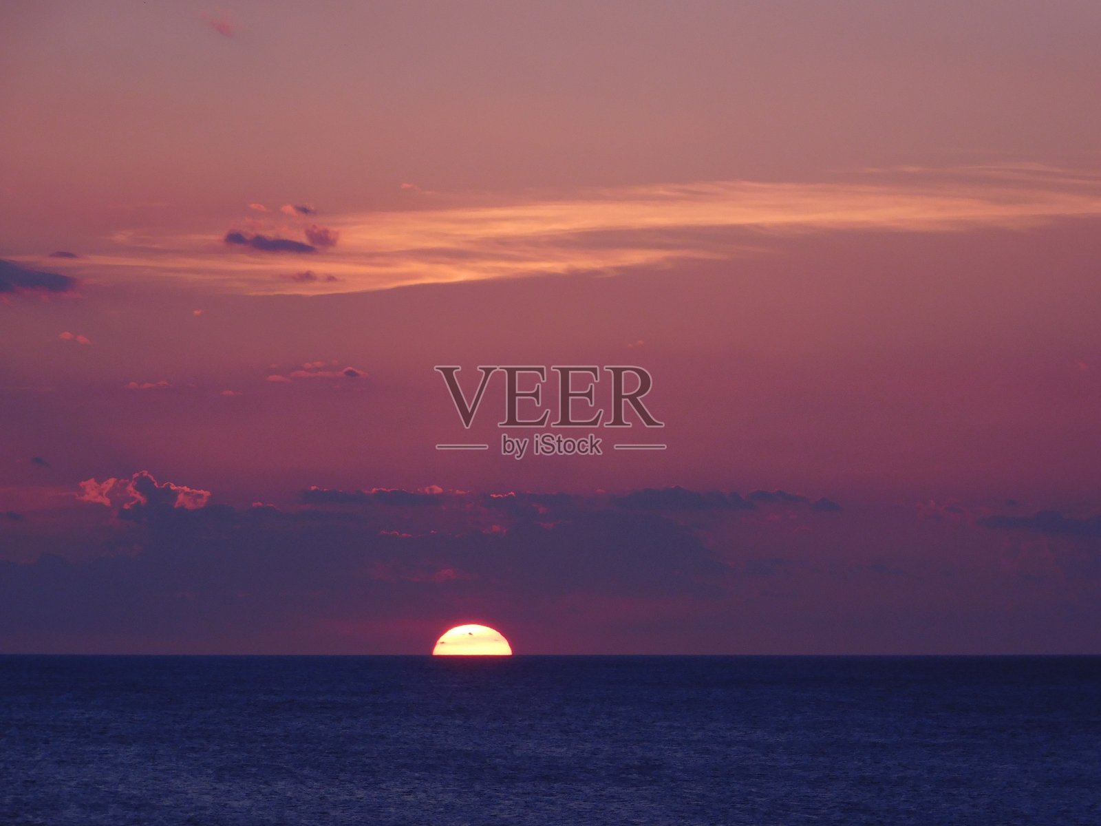 早上好阳光照片摄影图片