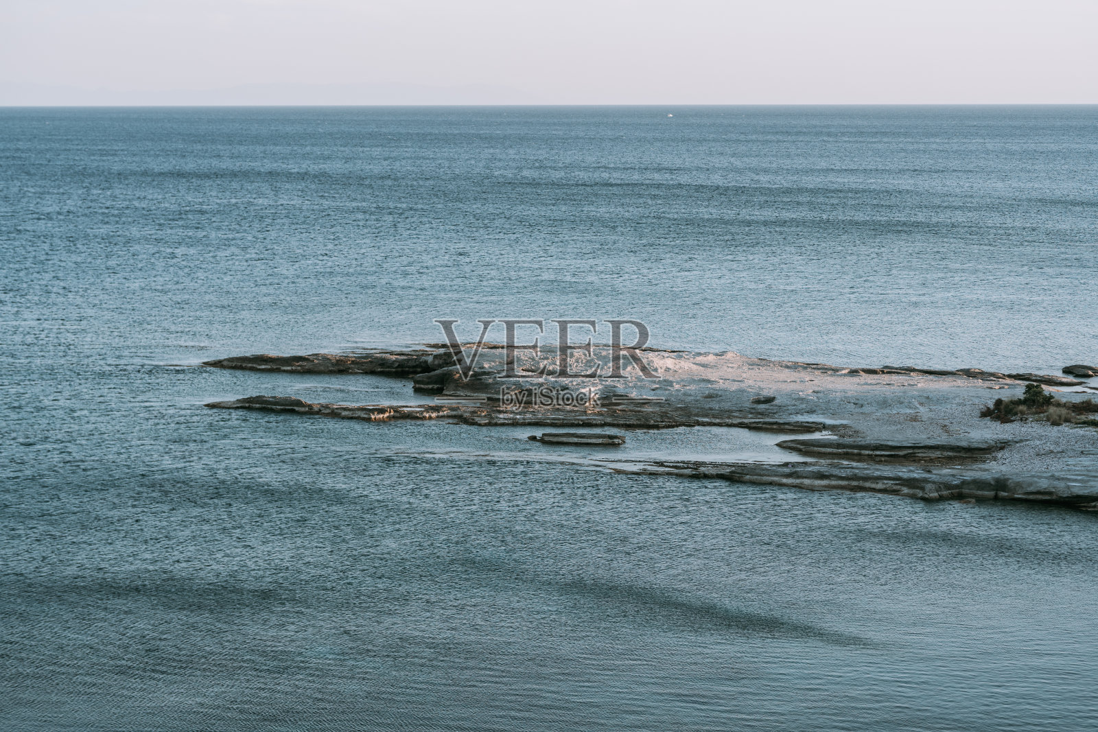 海洋和岩石照片摄影图片