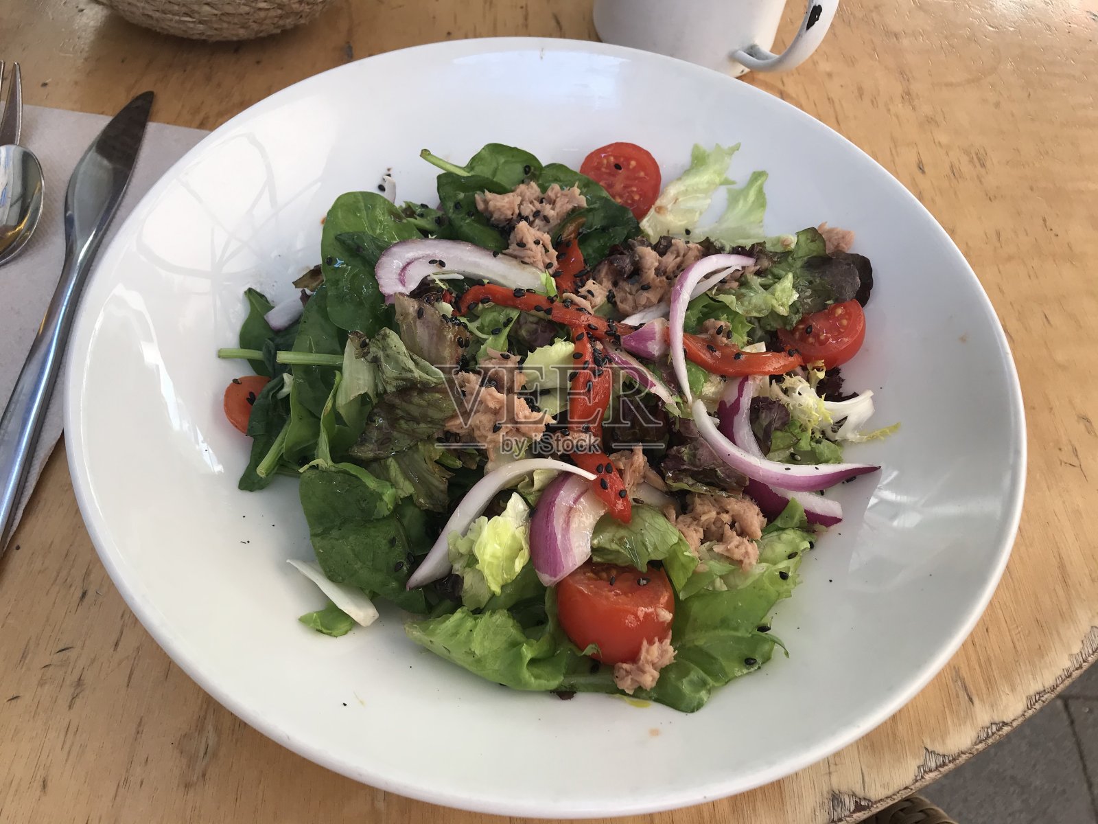 这是一份健康沙拉照片摄影图片