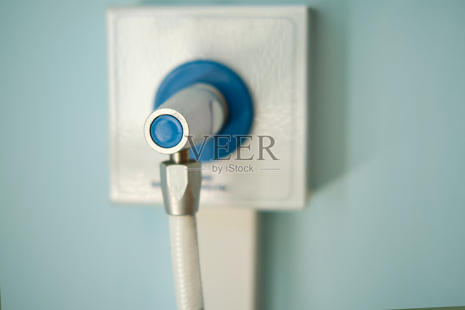 呼吸器医院里给有呼吸问题的病人供氧的装置照片摄影图片