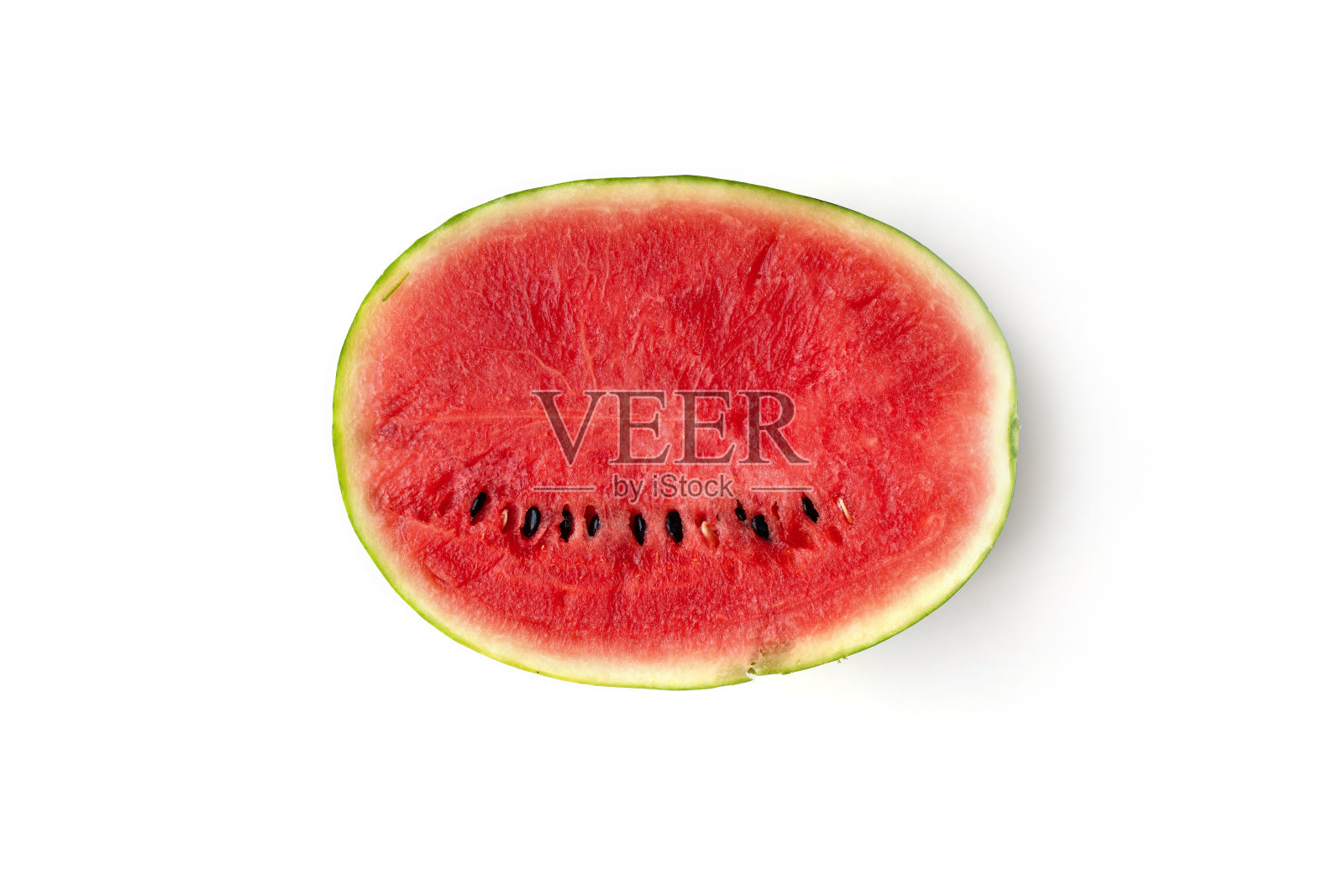 新鲜西瓜切成两半。果实孤立在白色背景上。照片摄影图片