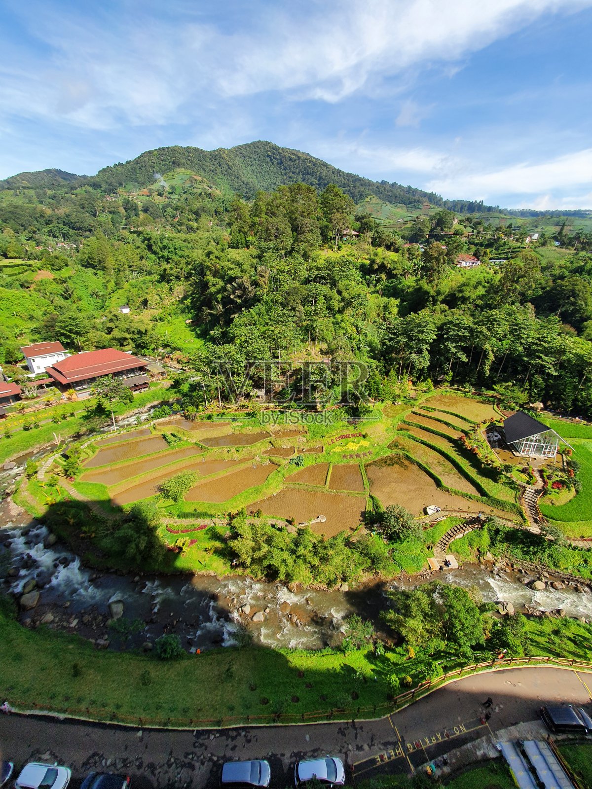 山地和骑稻田是完美的组合照片摄影图片