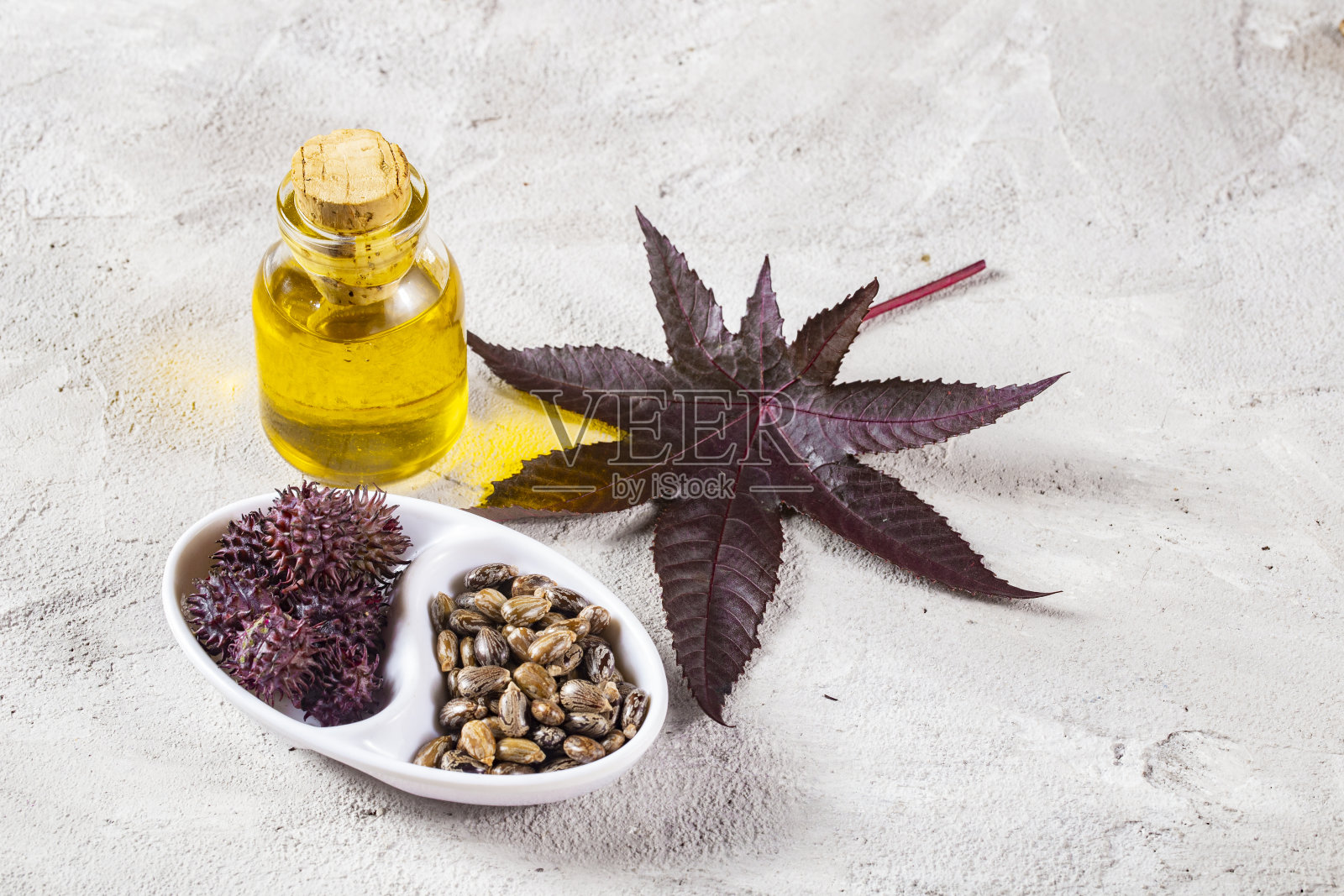 蓖麻油，水果和种子照片摄影图片