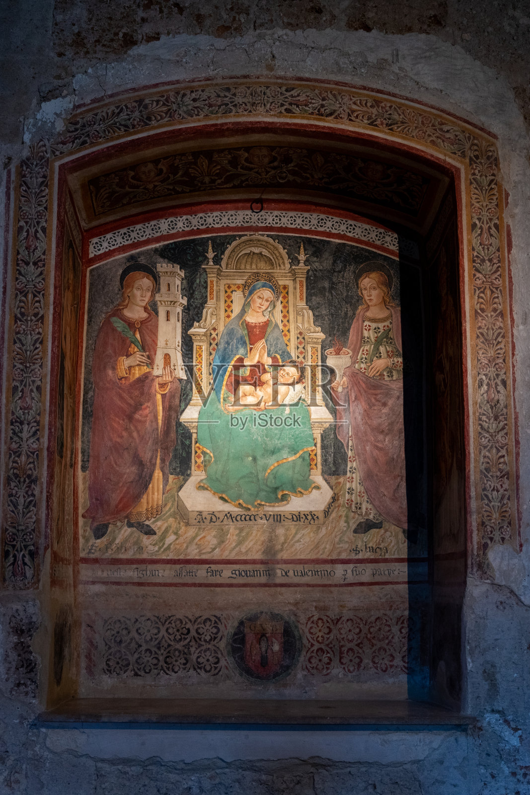 索瓦娜教堂里的古画照片摄影图片