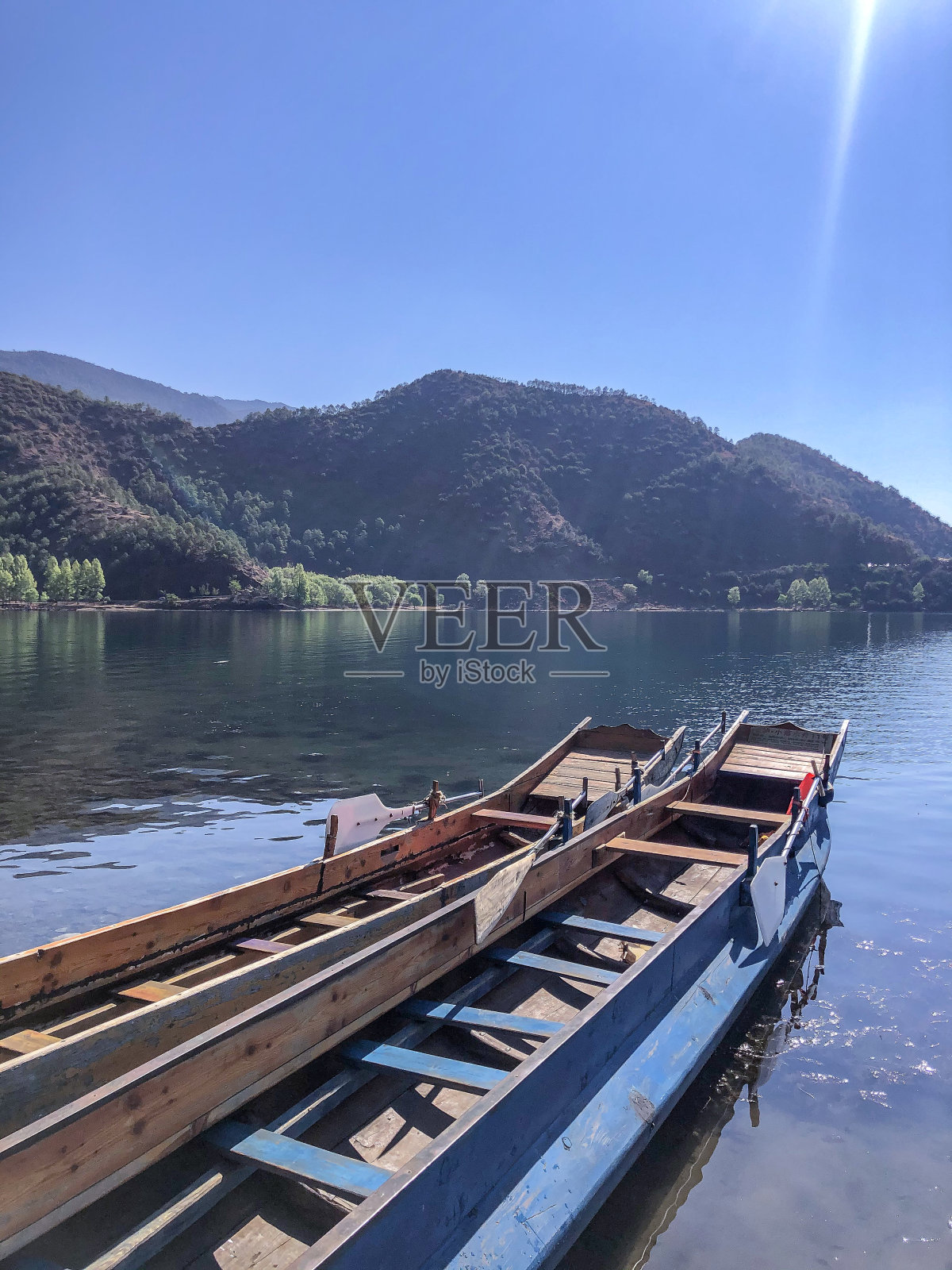 泸沽湖景观照片摄影图片