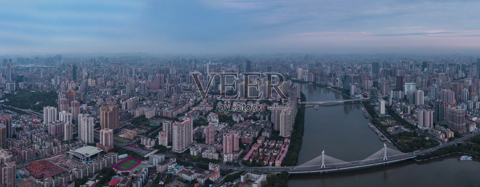 中国广州全景航拍图照片摄影图片