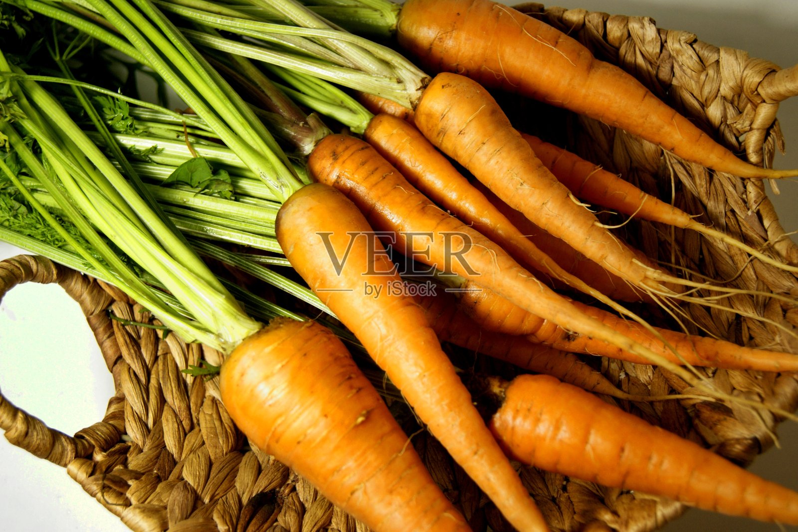 非转基因胡萝卜照片摄影图片