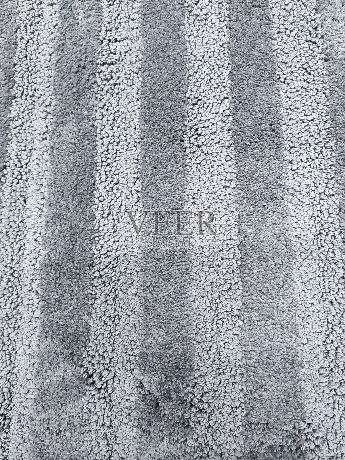 在房子里放一堆门垫。照片摄影图片