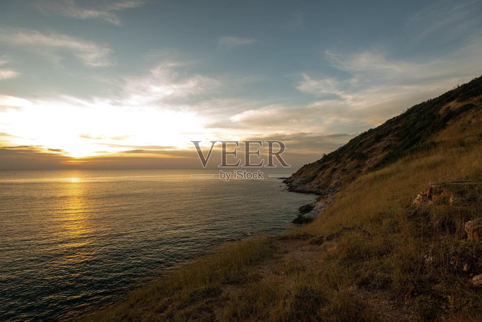 泰国罗永省Khao Laem YaâMu Ko Samet国家公园的日落海景照片摄影图片